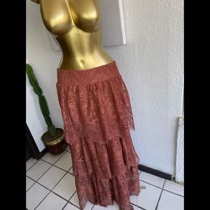 Maxi HM skirt size 4